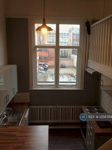 Studio To Rent In Scale Lane, Hull, HU1