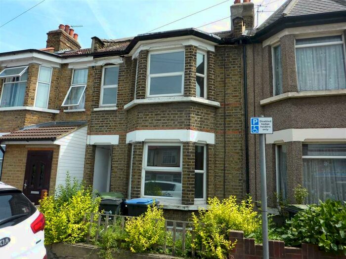 3 Bedroom House To Rent In Montagu Road, London, N18