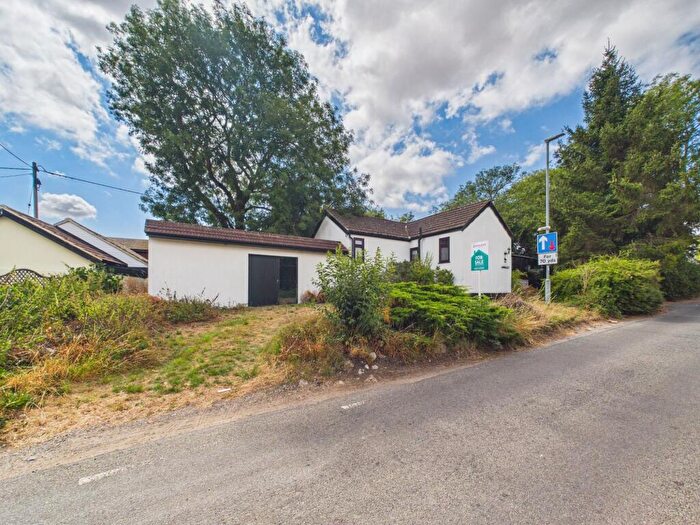 2 Bedroom Detached Bungalow For Sale In Dry Street, Langdon Hills, SS16