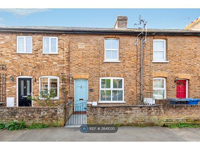 2 Bedroom Terraced House To Rent In Alma Road, Windsor, SL4