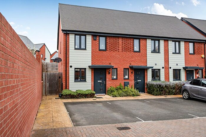 2 Bedroom End Terrace House For Sale In Atkinson Close, Whiteley, Fareham, PO15