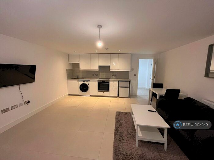 Studio To Rent In Clarendon Road, Leeds, LS2