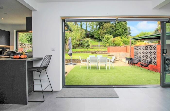 2 Bedroom Detached Bungalow For Sale In Dell Road, Southampton, SO18