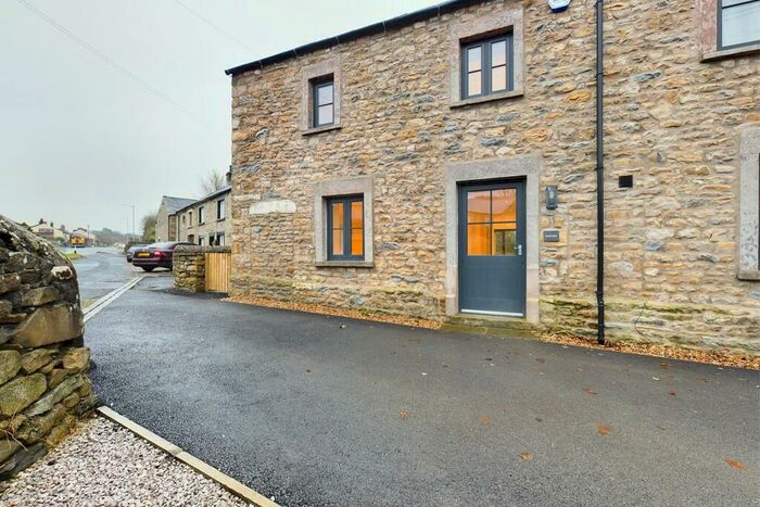 3 Bedroom End Of Terrace House To Rent In Cowan Bridge, Carnforth, Lancashire, LA6