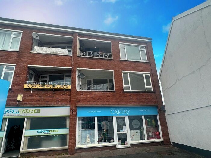 2 Bedroom Flat To Rent In Francis Close, St. Thomas, Exeter, EX4