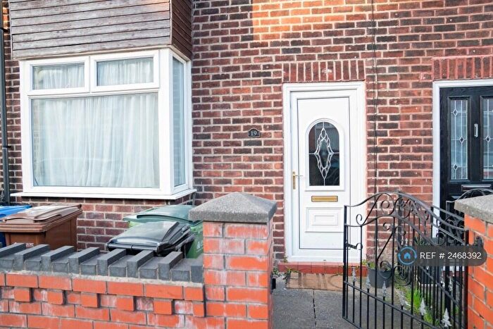 3 Bedroom Terraced House To Rent In Melbourne Street, Stockport, SK5