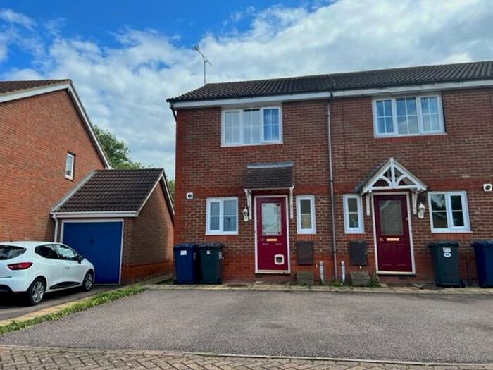 2 Bedroom House To Rent In Ferndale, Yaxley, Peterborough, PE7