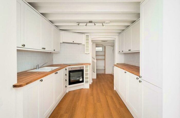 4 Bedroom End Of Terrace House To Rent In Reading Road, Henley On Thames, RG9