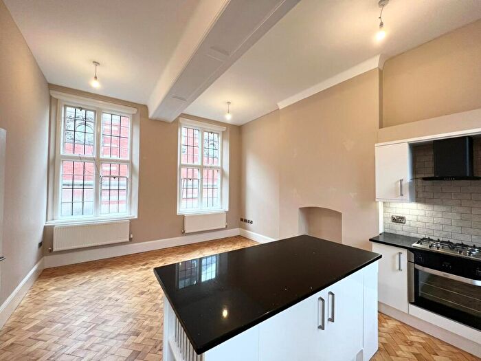 1 Bedroom Flat To Rent In Martin Street, Stafford, ST16