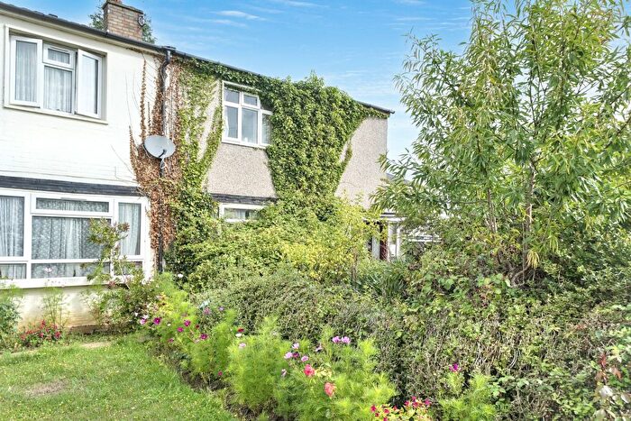 2 Bedroom Semi-Detached House For Sale In Preston Road, Shepperton, TW17