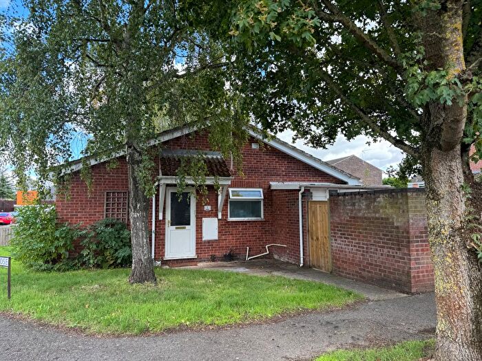 2 Bedroom Bungalow For Sale In Honeysuckle Close, Bury St. Edmunds, IP28