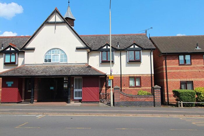 2 Bedroom Flat For Sale In Jasmine Court, Wigston, LE18