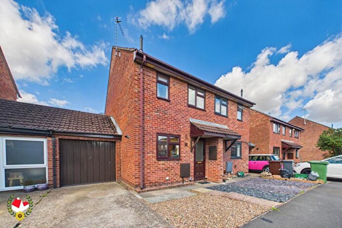 2 Bedroom Semi Detached House For Sale In Hembury Close, Hardwicke, GL2