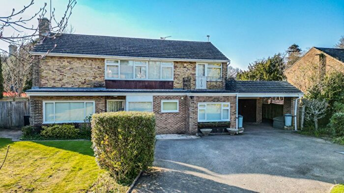 4 Bedroom Detached House For Sale In Theobalds, Hawkhurst, TN18