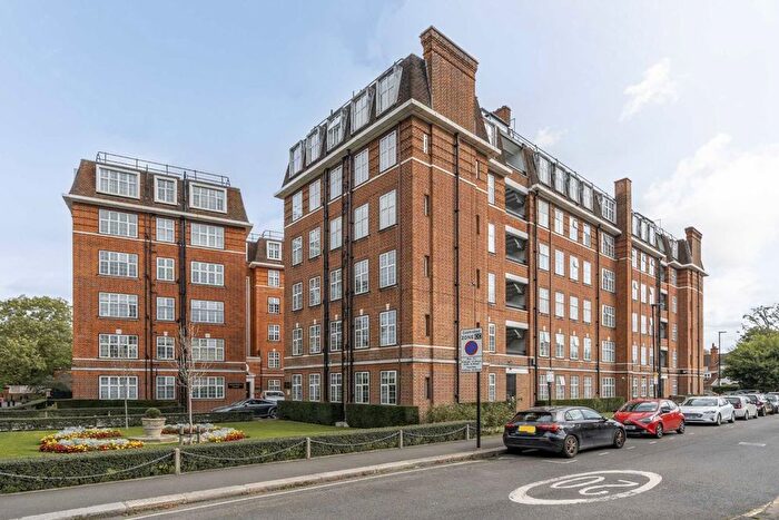 2 Bedroom Flat To Rent In Heathfield Terrace, London, W4