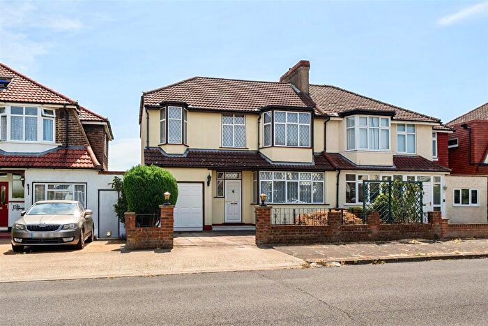4 Bedroom Semi-Detached House For Sale In The Byeways, Surbiton, KT5