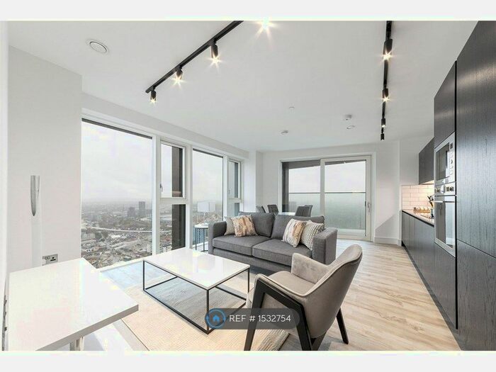 2 Bedroom Flat To Rent In Portal Way, London, W3