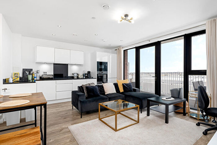 1 Bedroom Apartment For Sale In Baronet House, London, London, London, NW10