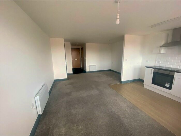 Studio To Rent In Brecon House, Browns Green, Birmingham, B20