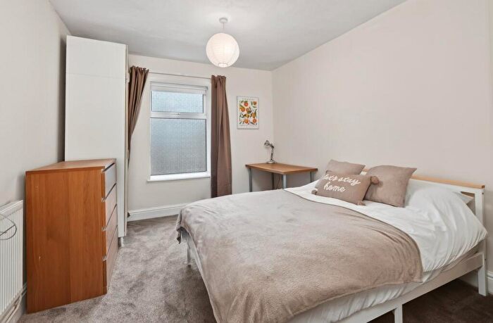 1 Bedroom House To Rent In Wake Street, Pennycomequick, Plymouth, PL4