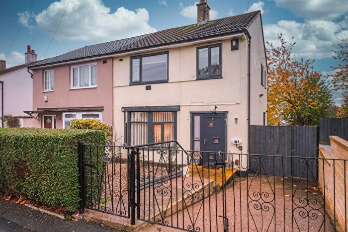 3 Bedroom Semi Detached House For Sale In Staynton Crescent, Huddersfield, HD2