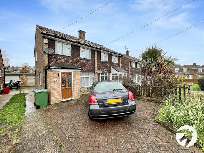 3 Bedroom Semi-Detached House To Rent In Dryden Road, Welling, DA16