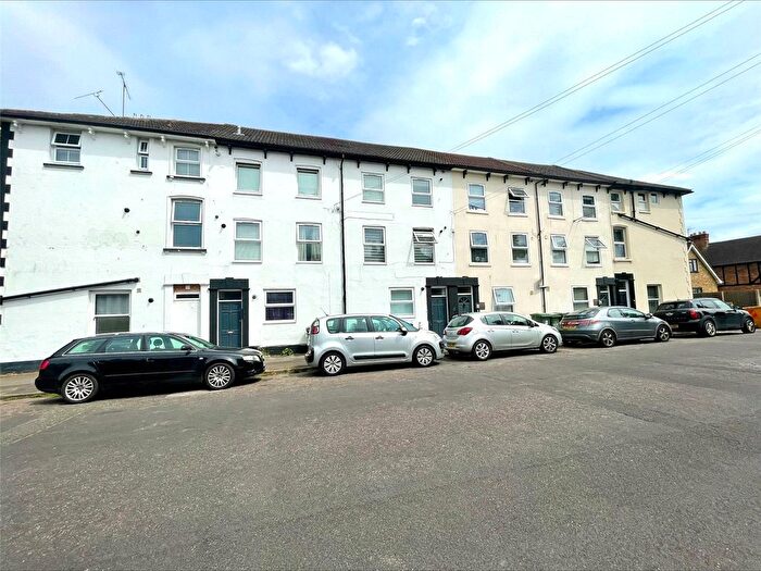 1 Bedroom Flat To Rent In Southampton Street, Farnborough, GU14