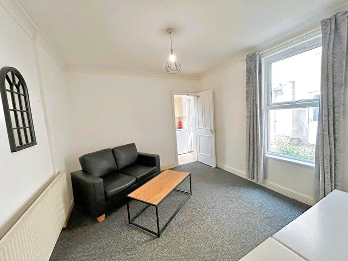 1 Bedroom Apartment To Rent In Glynrhondda Street, Cardiff(City), CF24