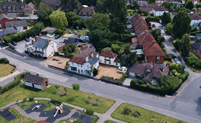 3 Bedroom Property For Sale In High Street, Horsell, Woking, Surrey, GU21