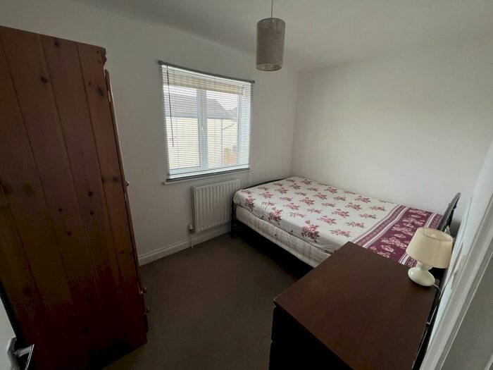 1 Bedroom Flat To Rent In Buxton Road, Luton, LU1