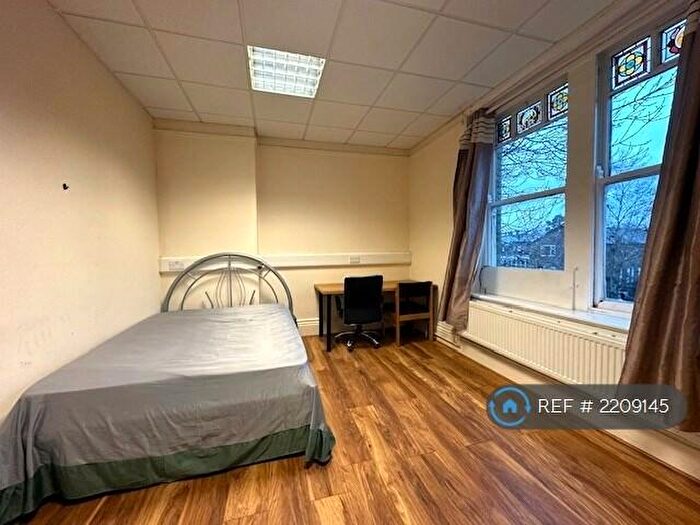 1 Bedroom Flat To Rent In Clarkegrove Road, Sheffield, S10