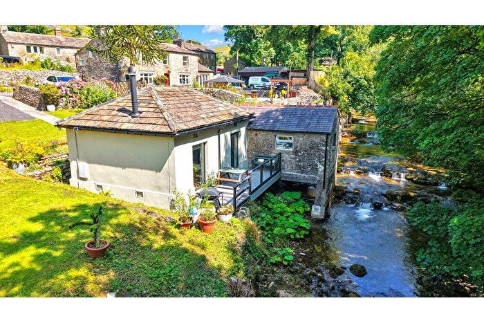 1 Bedroom Detached Bungalow For Sale In The Old Power House, Kettlewell, BD23