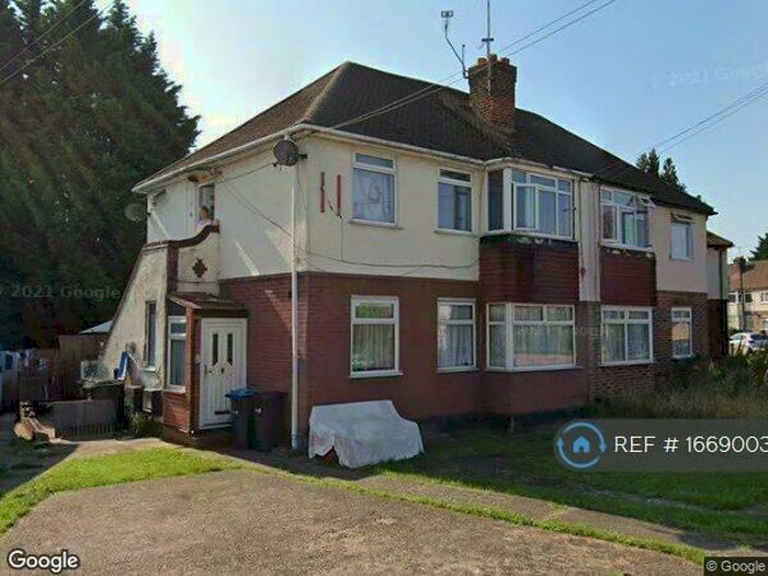 2 Bedroom Semi-Detached House To Rent In Stainton Road, Enfield, EN3