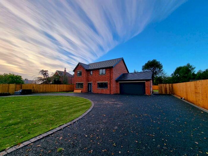 4 Bedroom Detached House For Sale In Blackgate Lane, Tarleton, Preston, PR4
