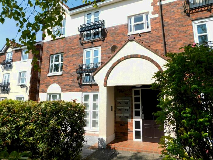 2 Bedroom Flat To Rent In Chathill Close, Whitley Bay, NE25
