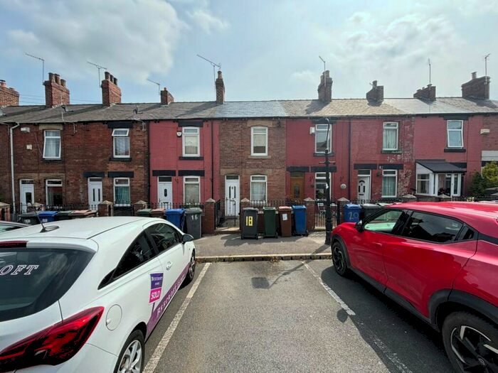 2 Bedroom House To Rent In Albion Terrace, Barnsley, S70