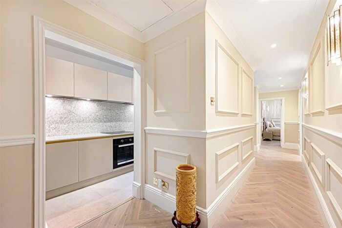 2 Bedroom Flat For Sale In Hans Road, Knightsbridge, SW3