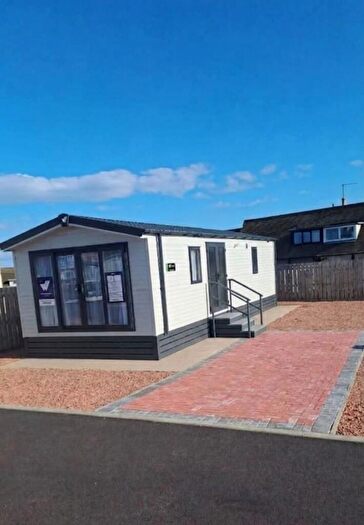 2 Bedroom Lodge For Sale In Manse Terrace, Boddam, Peterhead, AB42
