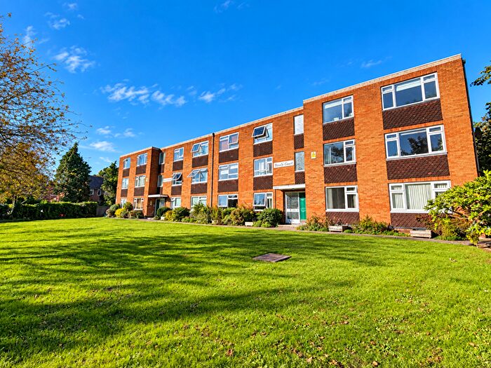 2 Bedroom Apartment For Sale In London Road, Braids Court, LE2