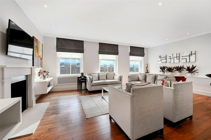3 Bedroom Flat To Rent In Chester Street, Belgravia, SW1X