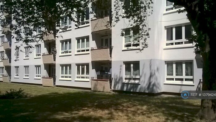 1 Bedroom Flat To Rent In William Rushbrooke House, London, SE16