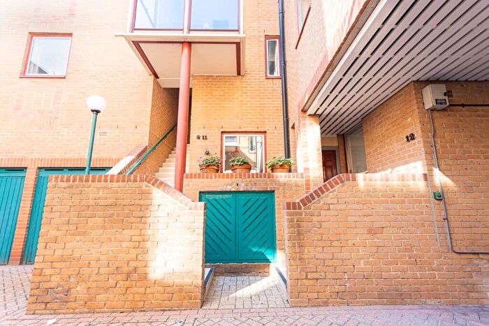 2 Bedroom Apartment To Rent In Kennet Street, Wapping, London, E1W