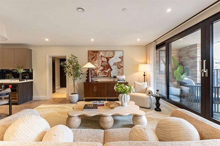 2 Bedroom Property For Sale In One Molyneux Street, London, W1H