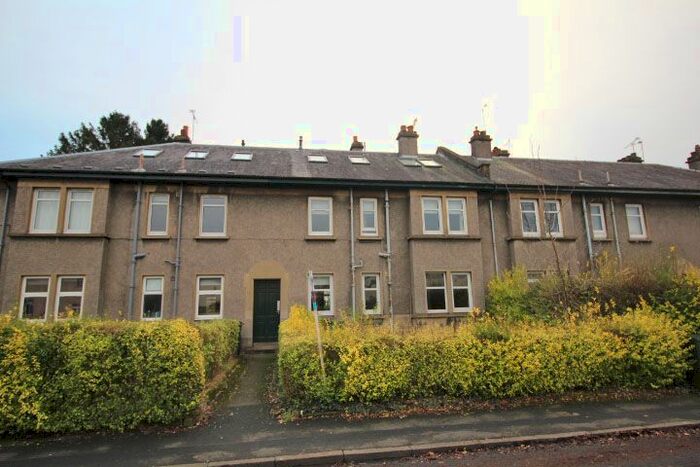 2 Bedroom Flat To Rent In B Inverallan Road, Bridge Of Allan, FK9