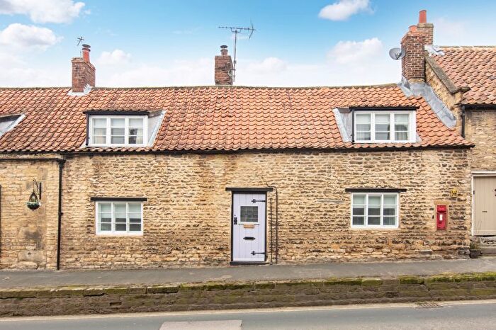 3 Bedroom Terraced House For Sale In High Street, Thornton Dale, Pickering, YO18