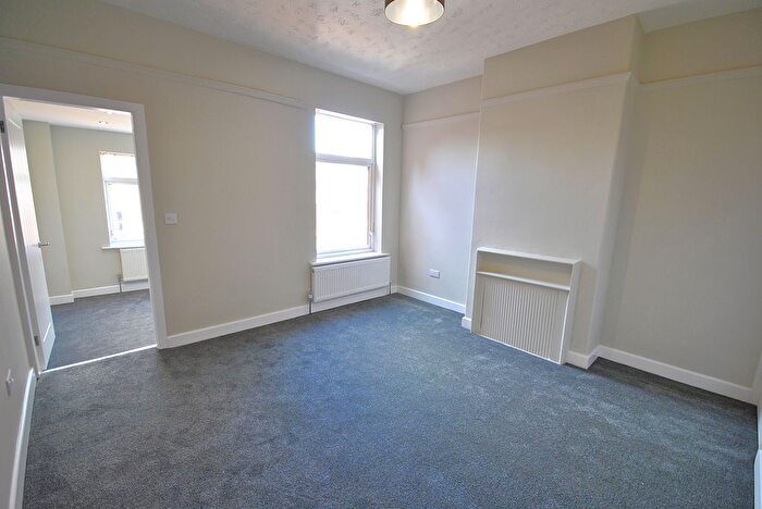 2 Bedroom Terraced House For Sale In Broughton Avenue, Bentley, Doncaster, DN5