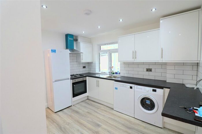 1 Bedroom Maisonette To Rent In Kingsbury Road, London, NW9