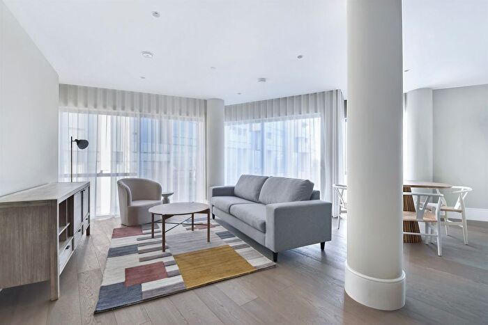 2 Bedroom Flat To Rent In No., Upper Riverside, Cutter Lane, Greenwich Peninsula, SE10