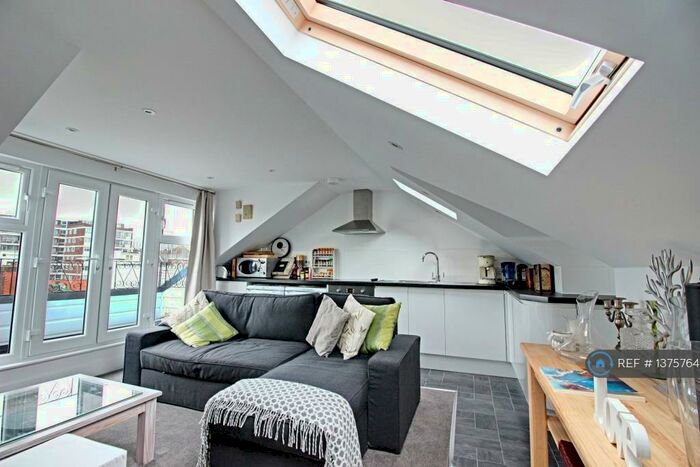 1 Bedroom Flat To Rent In Stanhope Avenue, London, N3