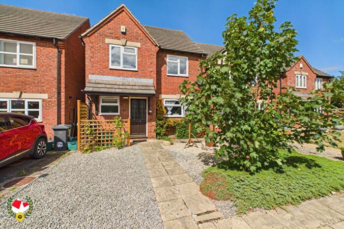 3 Bedroom Detached House For Sale In Maple Court, Cheltenham Road, Gloucester, GL2